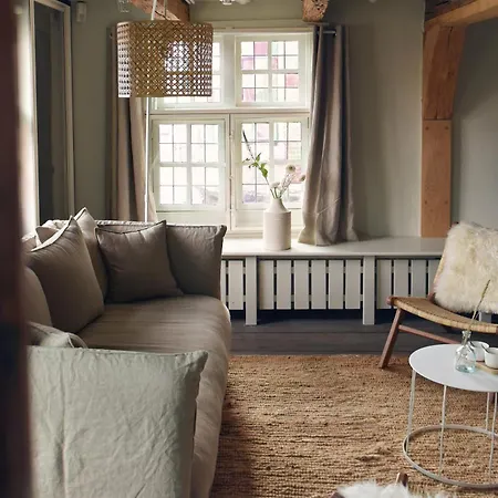 Met De Kogel Apartman *